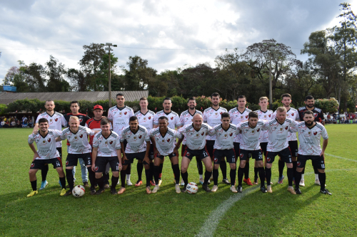 Guia Crissiumal - Not�cias - Jogo entre Flamengo x Tiradentes, do  Campeonato de Crissiumal adiado. Flamengo x Guarany pelos aspirantes fica  mantido